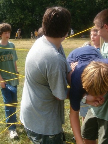 camp_bananas_pets_balloon_signatures_148